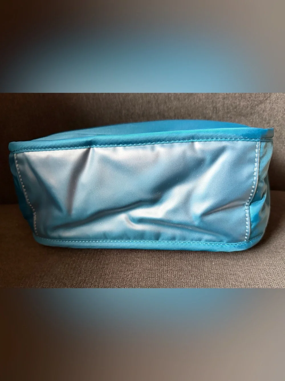 Lug Parasail cosmetic case/clutch handbag - Ocean Blue (Aqua Aquamarine)